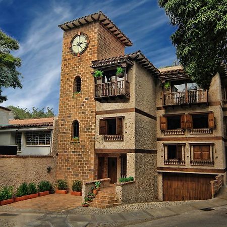 Casa Del Reloj Aparthotel Medellin Ruang foto